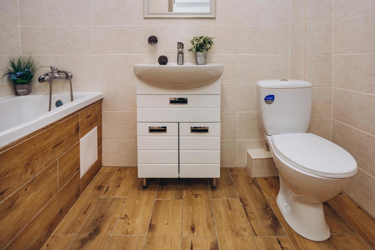 Luxe Apart-Hotel Near Lavina New Building 1 Floor Sumy Bagian luar foto