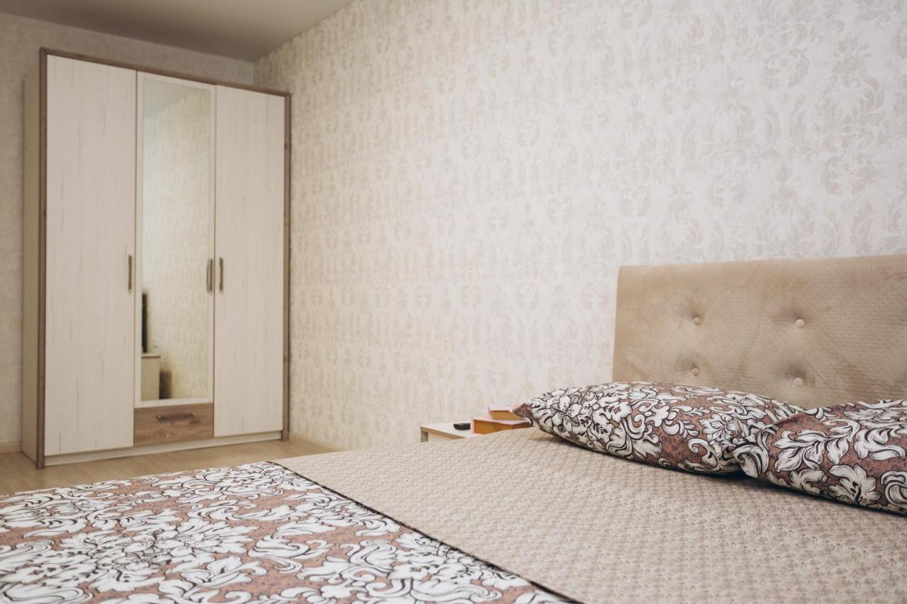 Luxe Apart-Hotel Near Lavina New Building 1 Floor Sumy Bagian luar foto